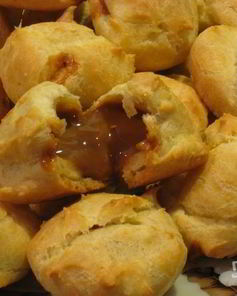 Профитроли со сгущенкой