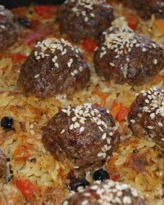 Рисовая запеканка с мясными шариками