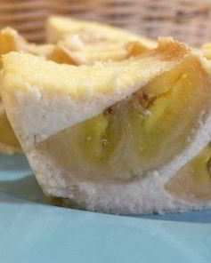 Творожная запеканка с бананами и медом