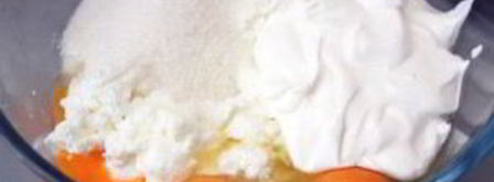 творожная запеканка со сметаной. Шаг 2