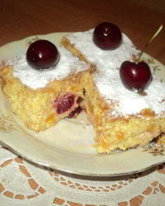 Запеканка из творога и кукурузных хлопьев с курагой