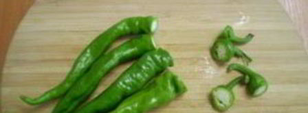 аджика из помидоров и перца с чесноком. Шаг 3