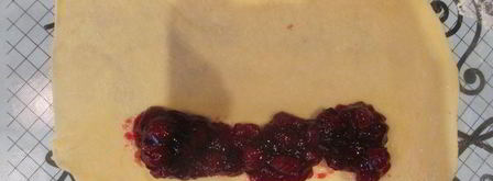 булочки-узелки с джемом. Шаг 6