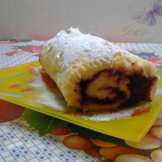 Рецепт быстрого рулета с джемом