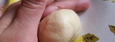 дрожжевое тесто с джемом. Шаг 2