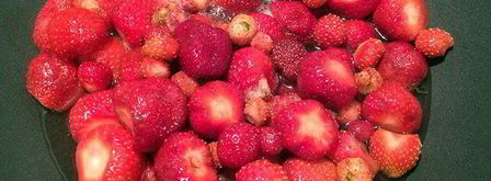 клубничный джем с базиликом и кедровыми орешками. Шаг 4