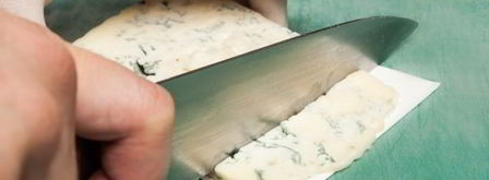 кростини с джемом и горгонзоллой. Шаг 6