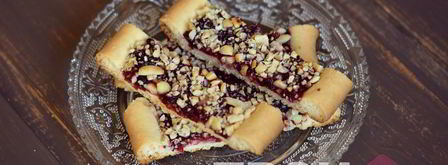 песочные полоски с джемом и орехами. Шаг 9