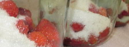 компот из клубники на зиму. Шаг 3