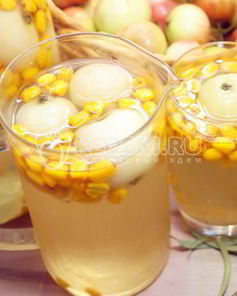 Компот из облепихи и яблок на зиму