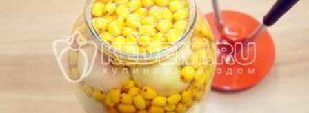 компот из облепихи и яблок на зиму. Шаг 4