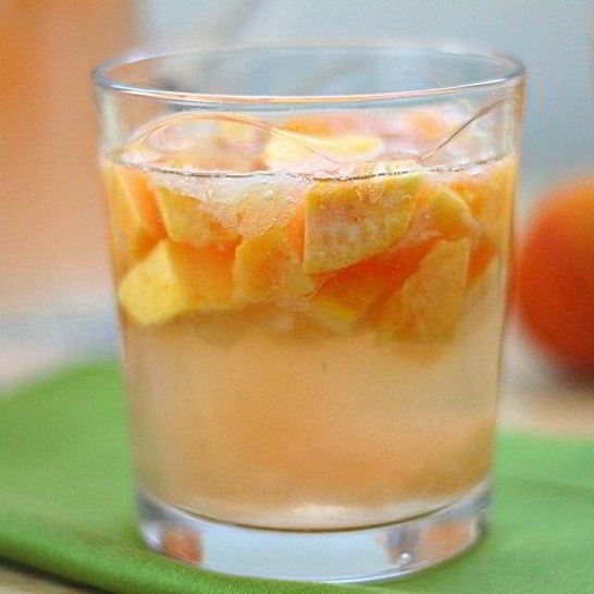 Рецепт компота из персиков на зиму