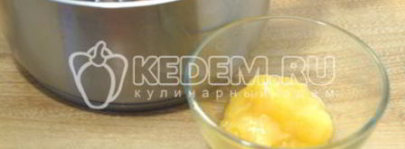 компот из сушеных яблок с ягодами. Шаг 5