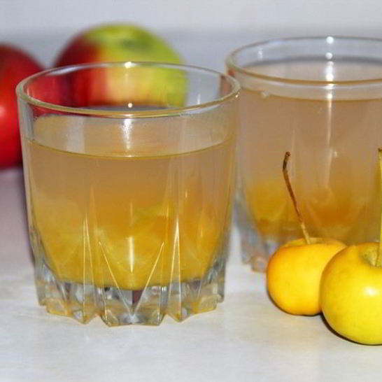 Рецепт компота из свежих яблок