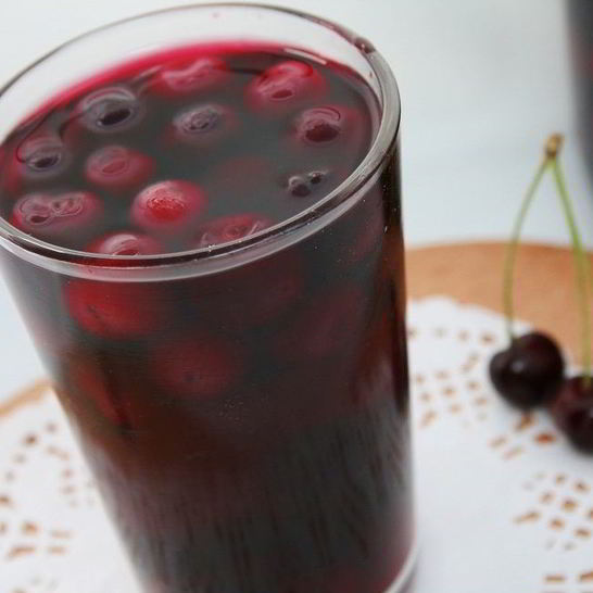 Рецепт летнего компота из вишни