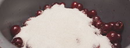 миндальный крем с вишневым компотом. Шаг 4