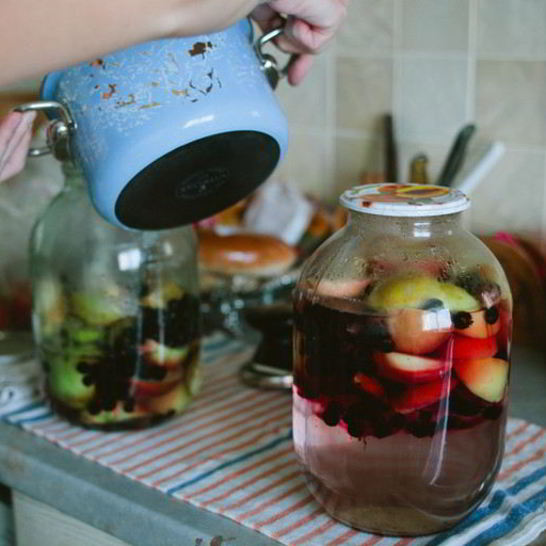 Рецепт яблочного компота из свежих яблок