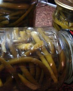 Чесночные стрелки маринованные