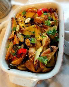 Маринованный картофель с овощами