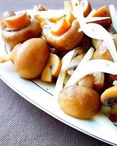 Маринованные шампиньоны