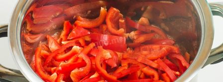 перец в томатном соусе на зиму. Шаг 3