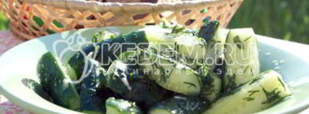 быстрые малосольные огурцы в пакете. Шаг 6