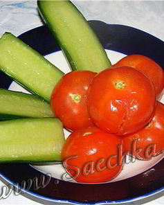 Малосольные помидоры