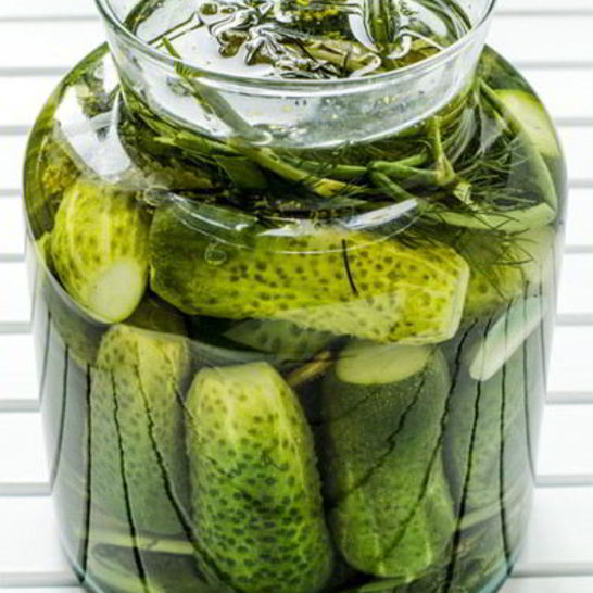 Рецепт острых малосольных огурцов