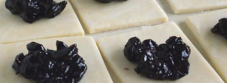 кифлики с вишневым вареньем. Шаг 2