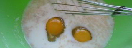 рулет из дрожжевого теста с вареньем. Шаг 2