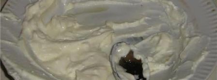 рулетики с лососем слабого соления с малиновым вареньем. Шаг 13