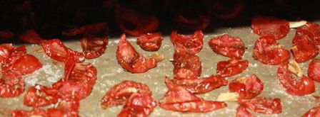 вяленые помидоры в оливковом масле с чесноком и травами. Шаг 7