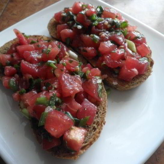 Рецепт брускетты с помидорами
