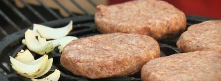 бургеры со свининои и говядинои. Шаг 2