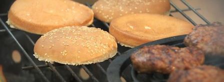 бургеры со свининои и говядинои. Шаг 3