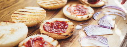 домашние бургеры с котлетой. Шаг 9