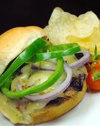 Гамбургеры с грибами и сыром