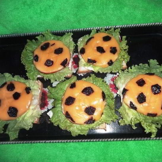 Рецепт бутербродов футбольный мяч