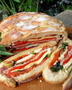 Бутерброды на пикник на природе