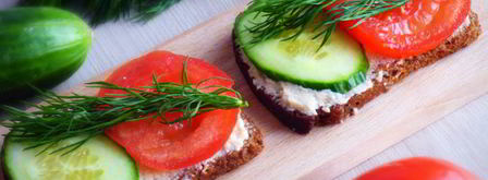 бутерброды с икрой трески. Шаг 5