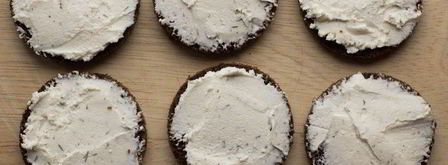 бутерброды с овощами и зеленью. Шаг 2