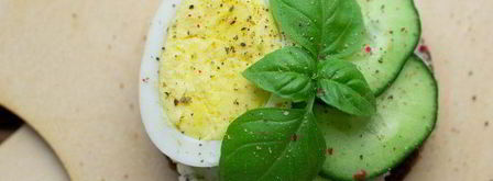 бутерброды с овощами и зеленью. Шаг 6