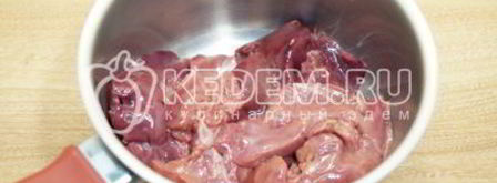 бутерброды с паштетом из куриной печени. Шаг 3