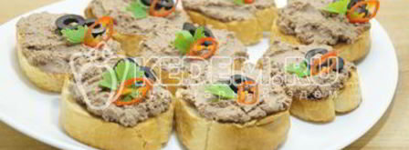 бутерброды с паштетом из куриной печени. Шаг 12