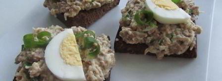 бутерброды с печенью минтая. Шаг 7