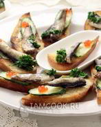 Бутерброды со шпротами