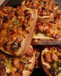 Быстрые горячие бутерброды с колбасой и сыром