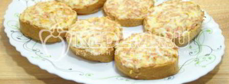 горячие бутерброды с колбасой. Шаг 8