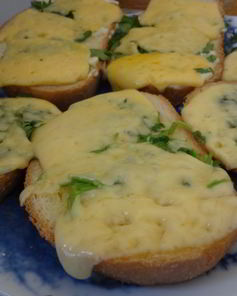 Бутерброды с икрой