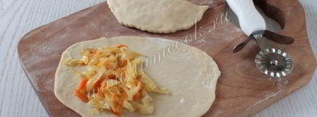 чебуреки с капустой. Шаг 9